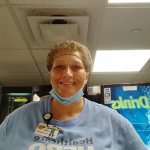 Meet your Posher, Alisa